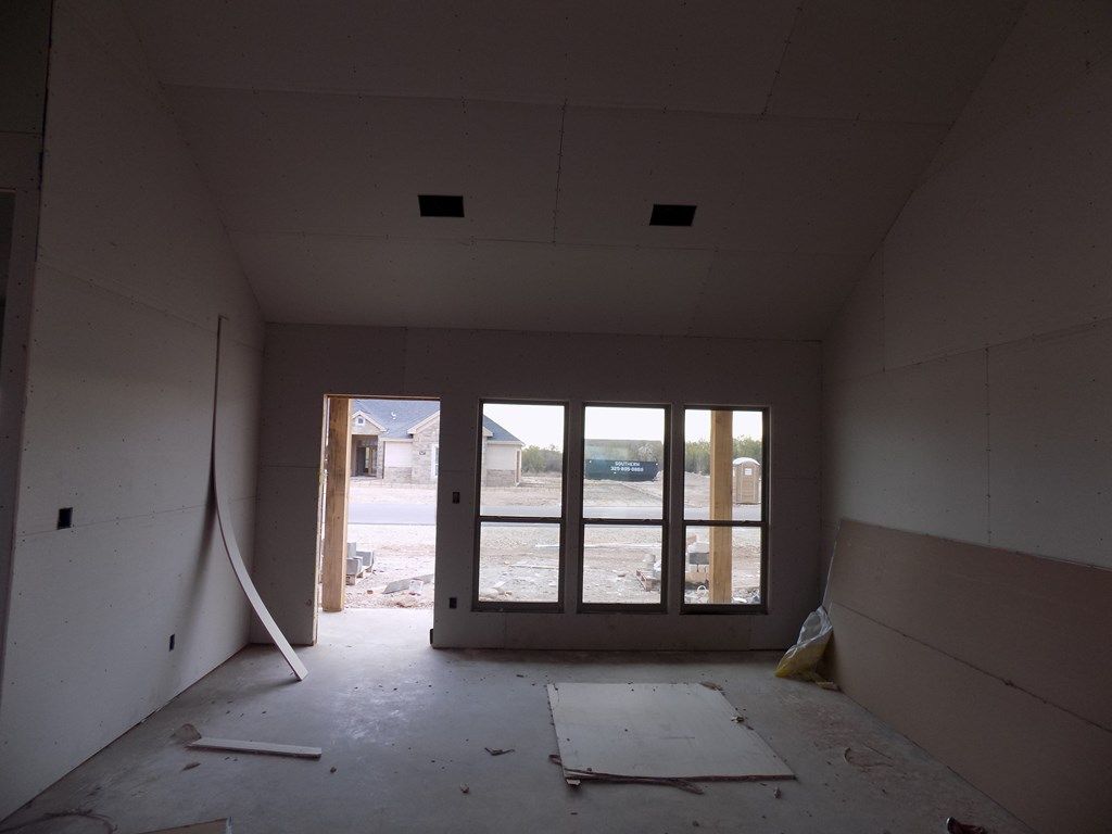 Image 4 of property listing at 9658 Grey Wolf Lane, San Angelo, TX 76901