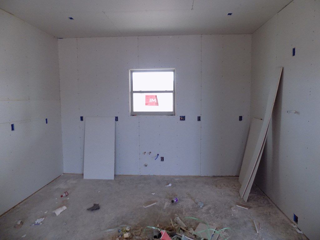 Image 6 of property listing at 9658 Grey Wolf Lane, San Angelo, TX 76901