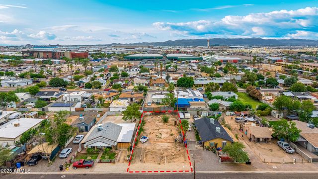 3731 E FILLMORE Street 11, Phoenix, AZ 85008