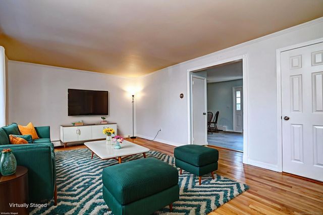 245 Sunnyridge Avenue APT 2, Fairfield, CT 06824