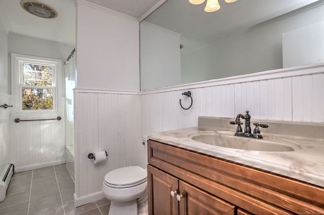 245 Sunnyridge Avenue APT 2, Fairfield, CT 06824