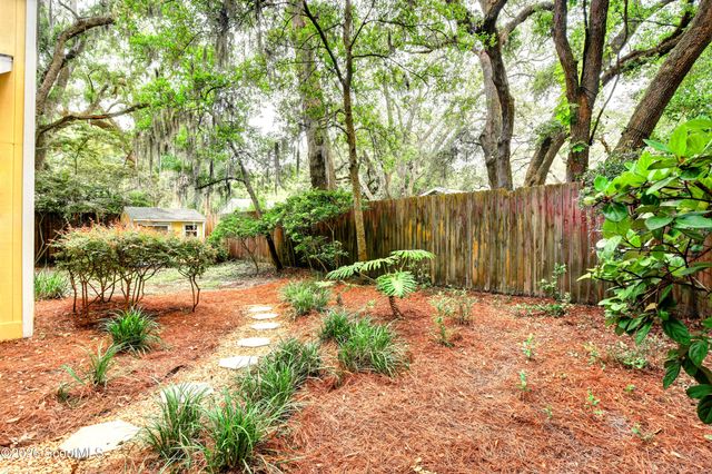 108 Simmons Avenue, St. Simons Island, GA 31522