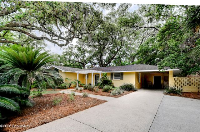 108 Simmons Avenue, St. Simons Island, GA 31522