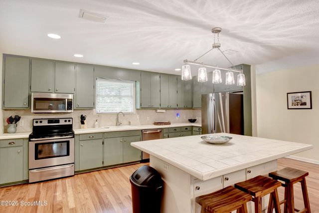 108 Simmons Avenue, St. Simons Island, GA 31522