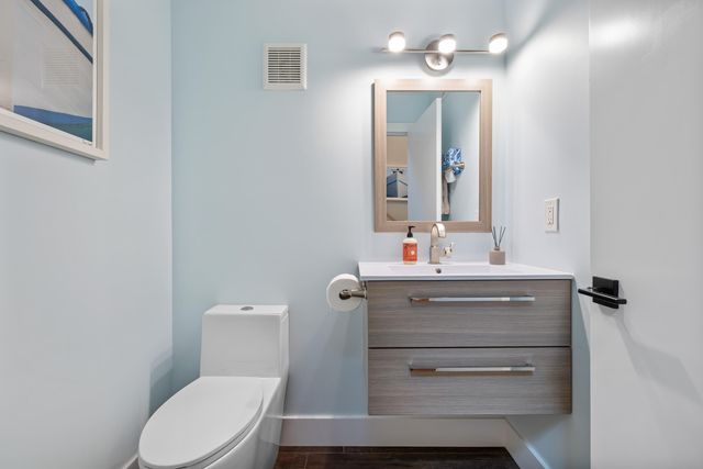 3041 Waterside Circle, Boynton Beach, FL 33435