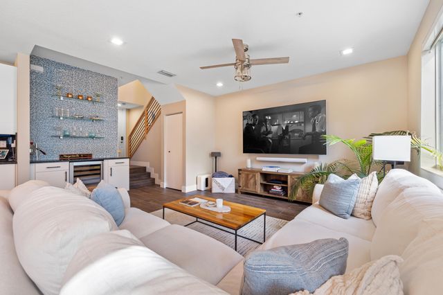 3041 Waterside Circle, Boynton Beach, FL 33435