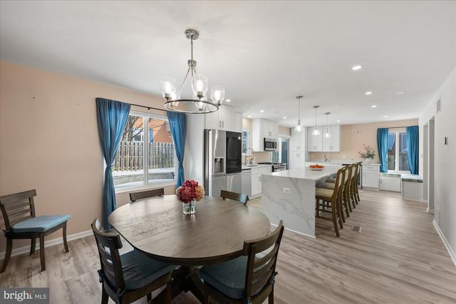 1925 N WESTMORELAND ST, Arlington, VA 22213