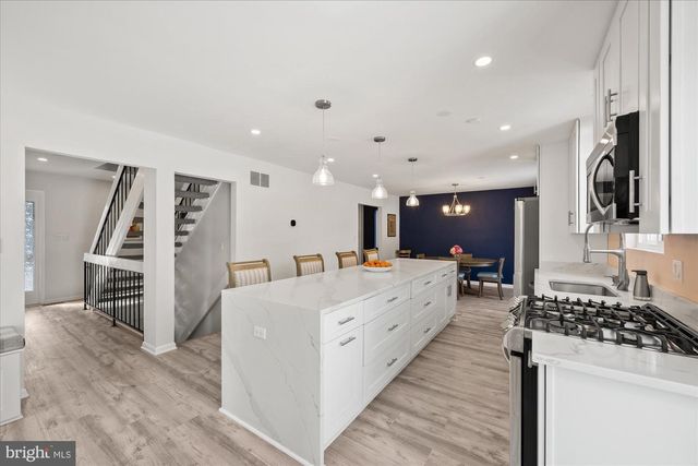 1925 N WESTMORELAND ST, Arlington, VA 22213