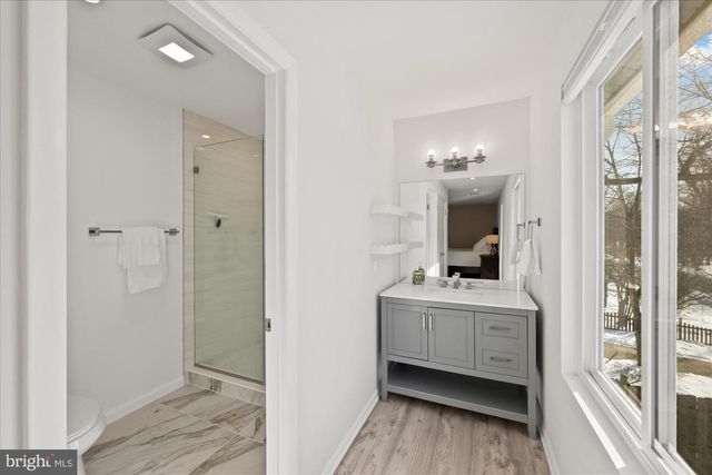 1925 N WESTMORELAND ST, Arlington, VA 22213