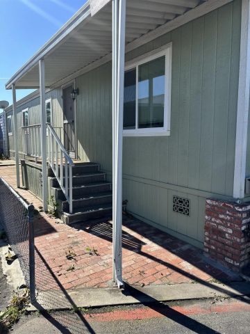 432 S Harbor Blvd 147, Santa Ana, CA 92701