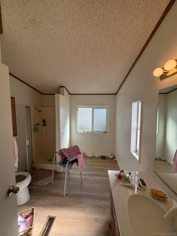 432 S Harbor Blvd 147, Santa Ana, CA 92701