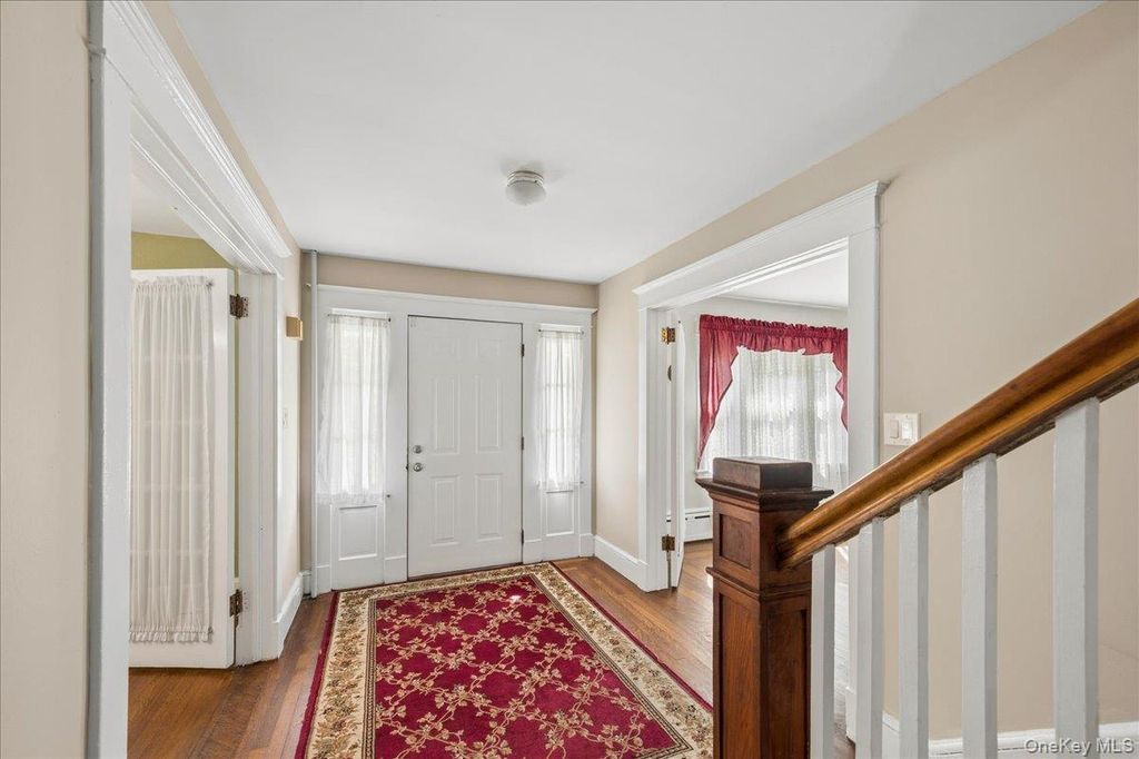 132 Washington Avenue, Patchogue, NY 11772 — photo 4