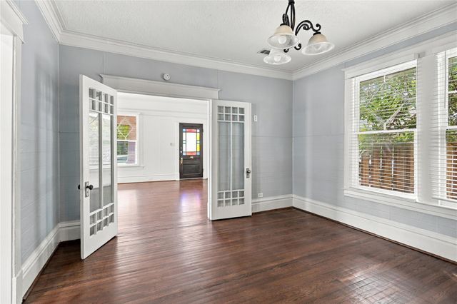 808 W Main Street, Houston, TX 77006