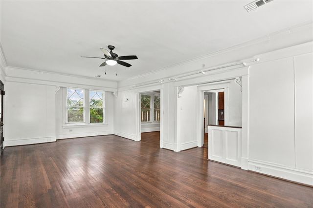 808 W Main Street, Houston, TX 77006