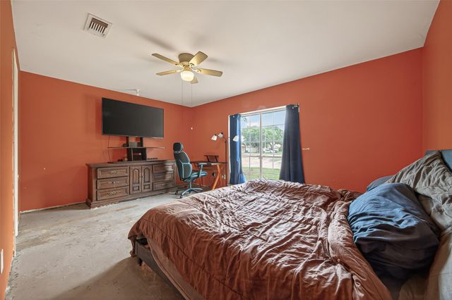19543 Elmtree Estates Drive, Katy, TX 77449
