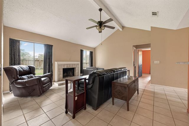 19543 Elmtree Estates Drive, Katy, TX 77449