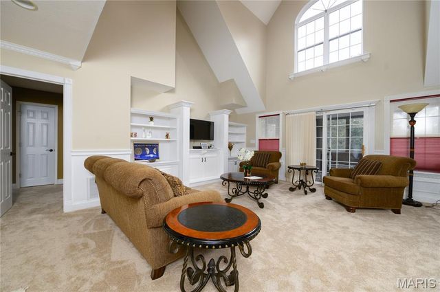 24155 Red Oak Road, Waynesville, MO 65583