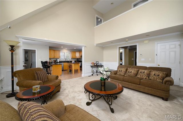 24155 Red Oak Road, Waynesville, MO 65583