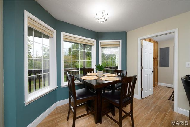 24155 Red Oak Road, Waynesville, MO 65583