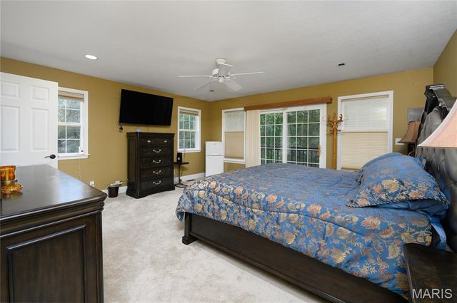 24155 Red Oak Road, Waynesville, MO 65583