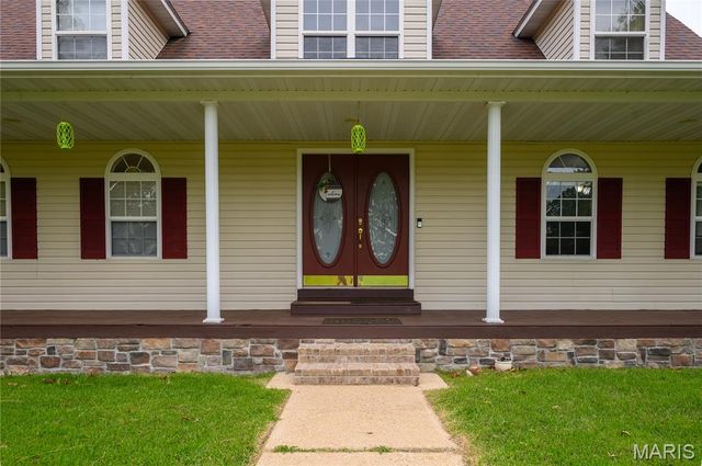 24155 Red Oak Road, Waynesville, MO 65583