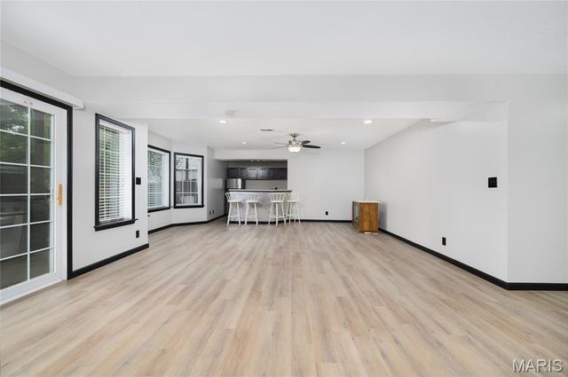 24155 Red Oak Road, Waynesville, MO 65583