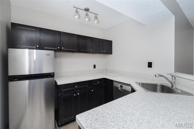 24155 Red Oak Road, Waynesville, MO 65583