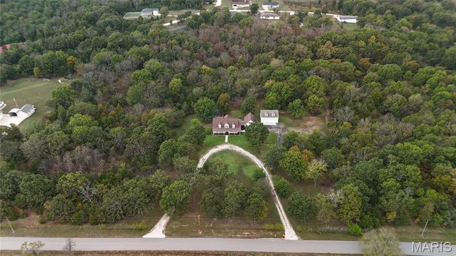 24155 Red Oak Road, Waynesville, MO 65583