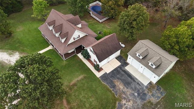 24155 Red Oak Road, Waynesville, MO 65583