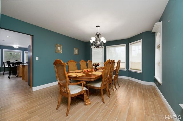 24155 Red Oak Road, Waynesville, MO 65583