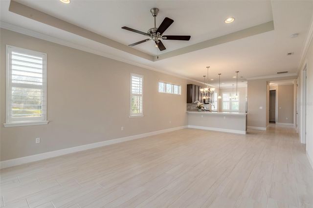 1099 LINCOLNSHIRE DRIVE, Deland, FL 32724