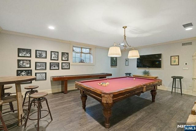 88 Bayberry Drive, Mahwah, NJ 07430