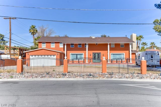 1818 Waldman Avenue, Las Vegas, NV 89102