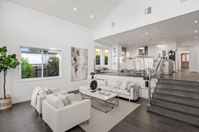953 Lupin Way, San Carlos, CA 94070