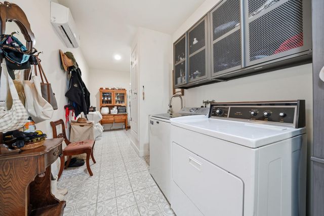 4039 Bartelink Dr, Valley Springs, CA 95252