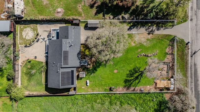 4039 Bartelink Dr, Valley Springs, CA 95252