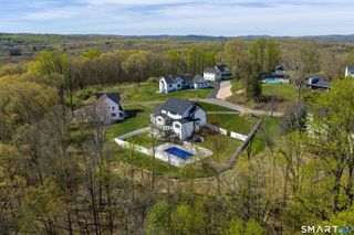 25 Hunting Ridge Road, Brookfield, CT 06804