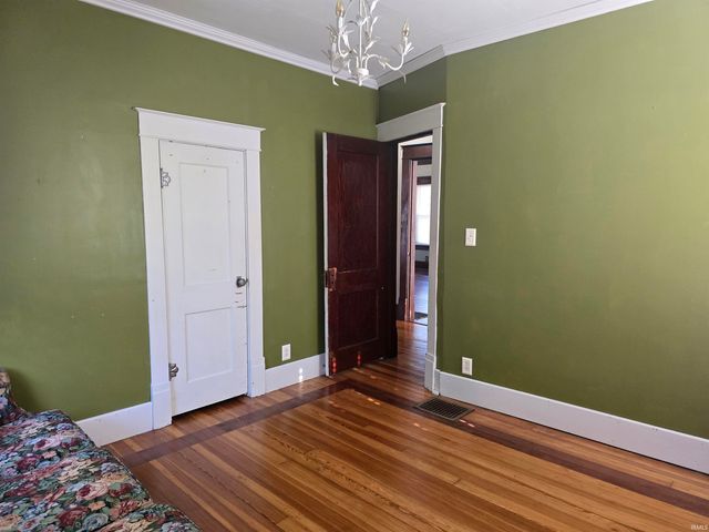 311 W WOODLAND Avenue, Kokomo, IN 46902