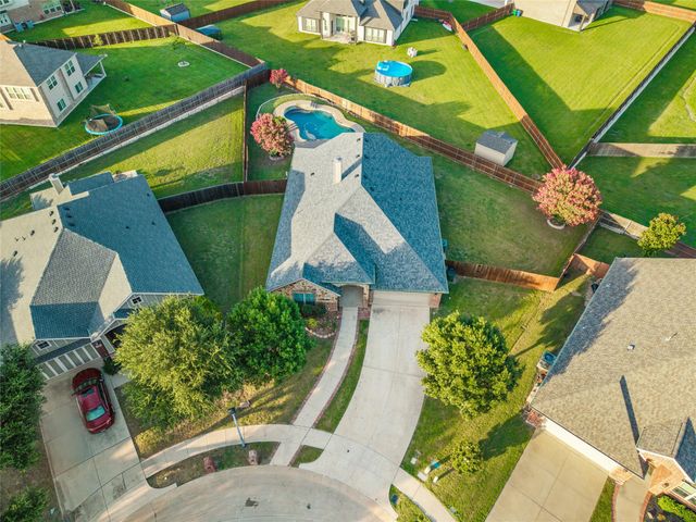 164 Horseshoe Bend, Waxahachie, TX 75165