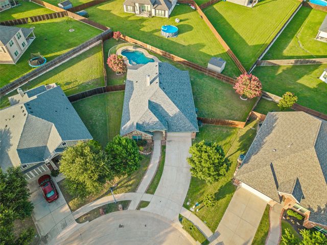 164 Horseshoe Bend, Waxahachie, TX 75165