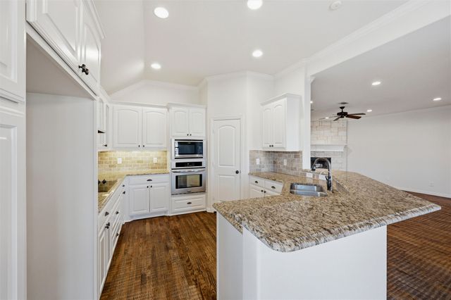 164 Horseshoe Bend, Waxahachie, TX 75165