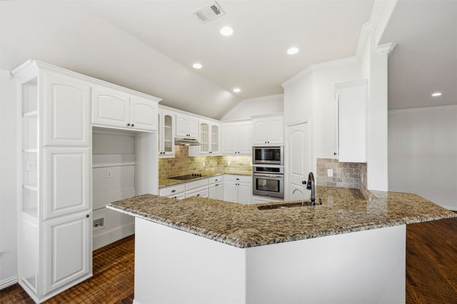 164 Horseshoe Bend, Waxahachie, TX 75165