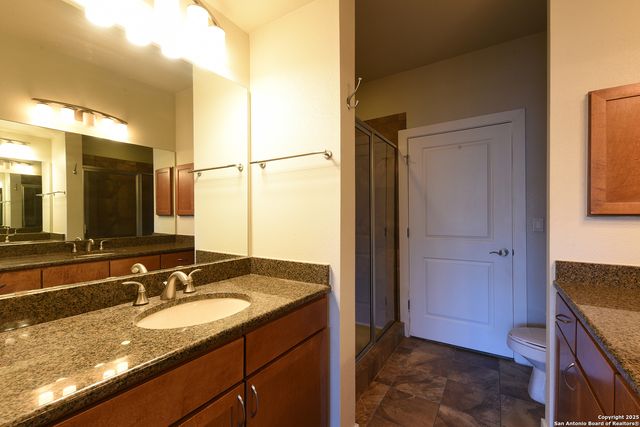 7342 Oak Manor Dr Apt 7104, San Antonio, TX 78229