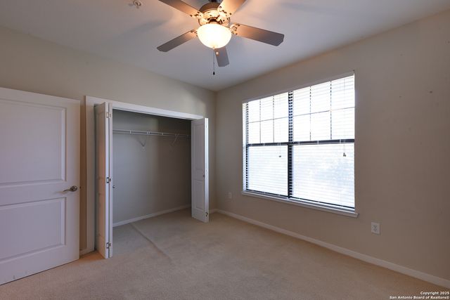 7342 Oak Manor Dr Apt 7104, San Antonio, TX 78229