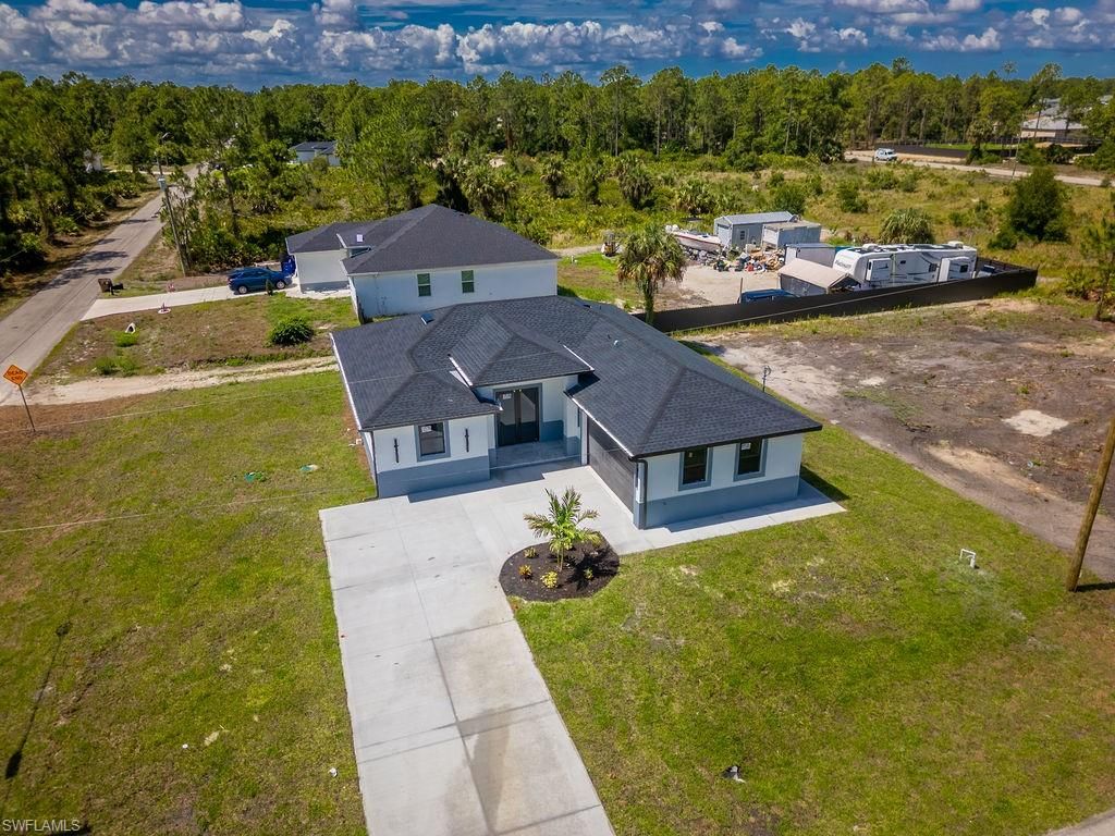1001 W 13th ST, LEHIGH ACRES, FL 33972 — photo 4