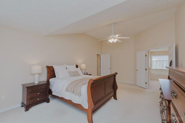 9741 Olde Georgetown Way, Centerville, OH 45458