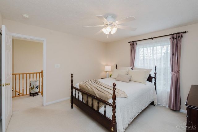 9741 Olde Georgetown Way, Centerville, OH 45458