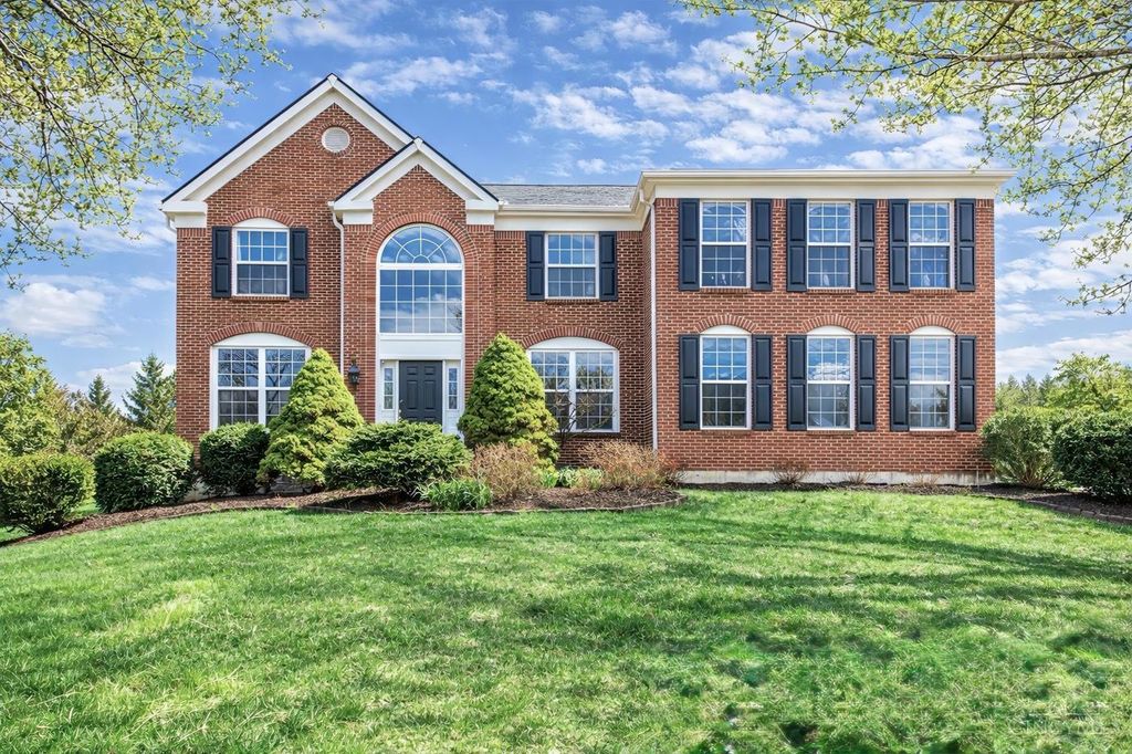 9741 Olde Georgetown Way, Centerville, OH 45458