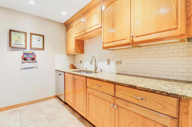 1200 Marine Way 607, North Palm Beach, FL 33408