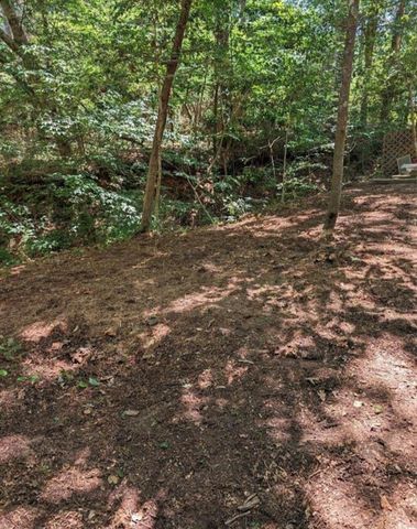 181 Sally Mayes Drive, Livingston, TX 77351